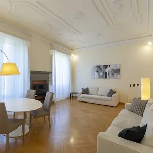 https://elegance-in-santa-maria-novella.it-tuscanyhotel.com