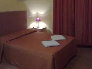 Hotel Brasil Milan 0*,  Italy